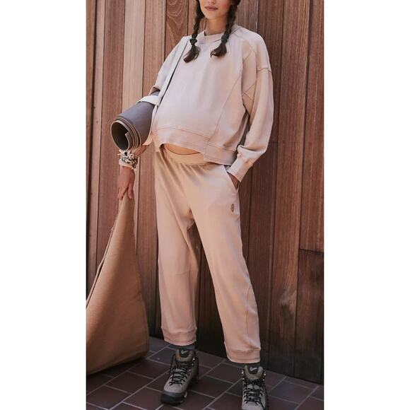 NWT FP‎ Movement x Hatch Intercept Pants, Maternity, Desert Sand, Sz S - Picture 1 of 5